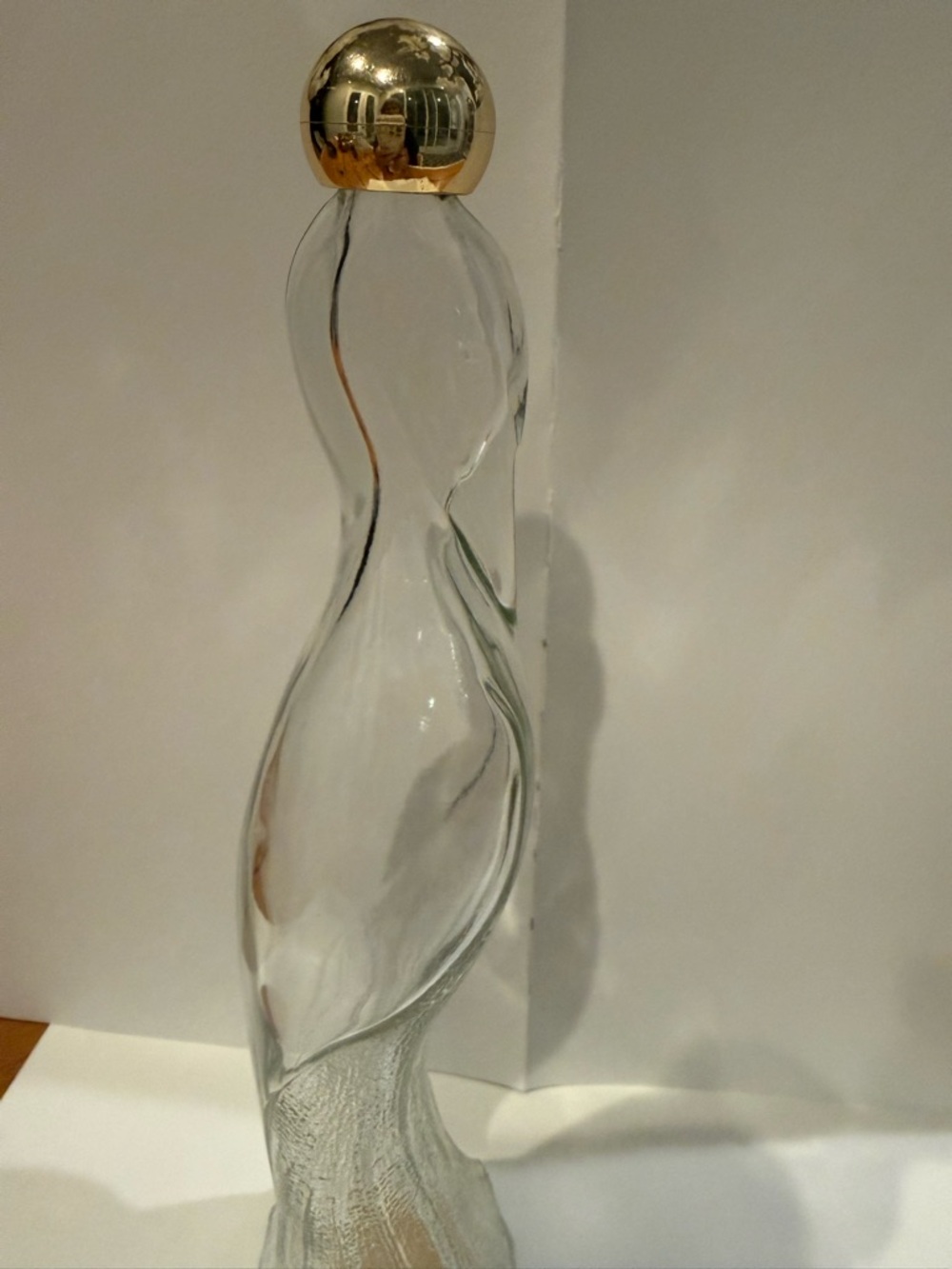 Vintage 1970's Avon Flamingo Decanter Glass Bird of Paradise Cologne 10"H Empty
